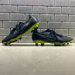 Phantom outdoor soccer cleats